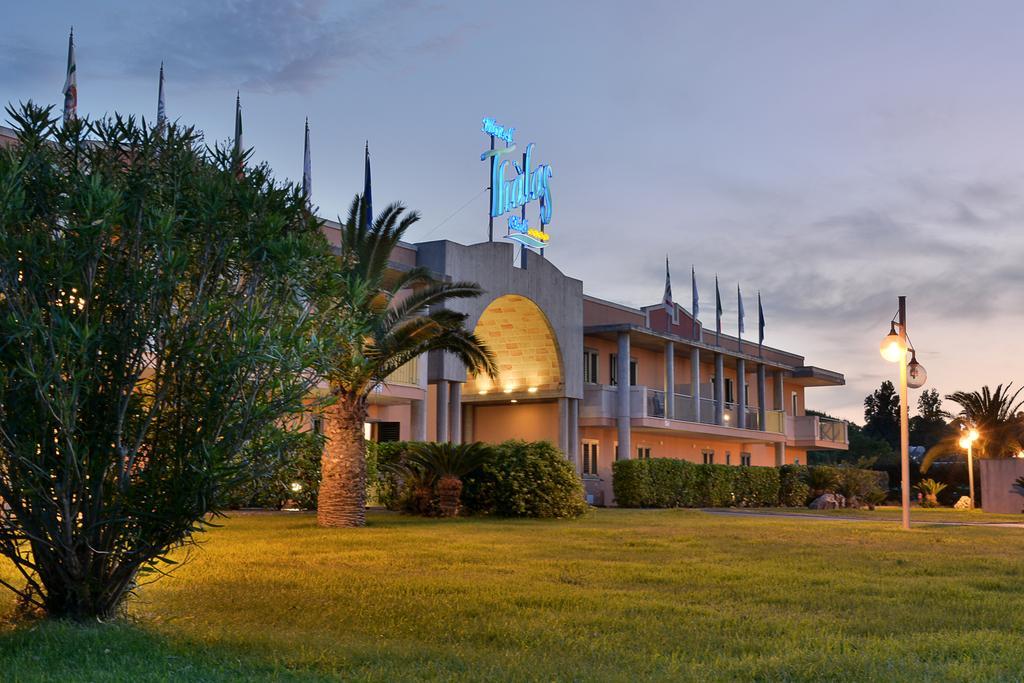 Hotel Thalas Club Torre dell'Orso Exteriér fotografie